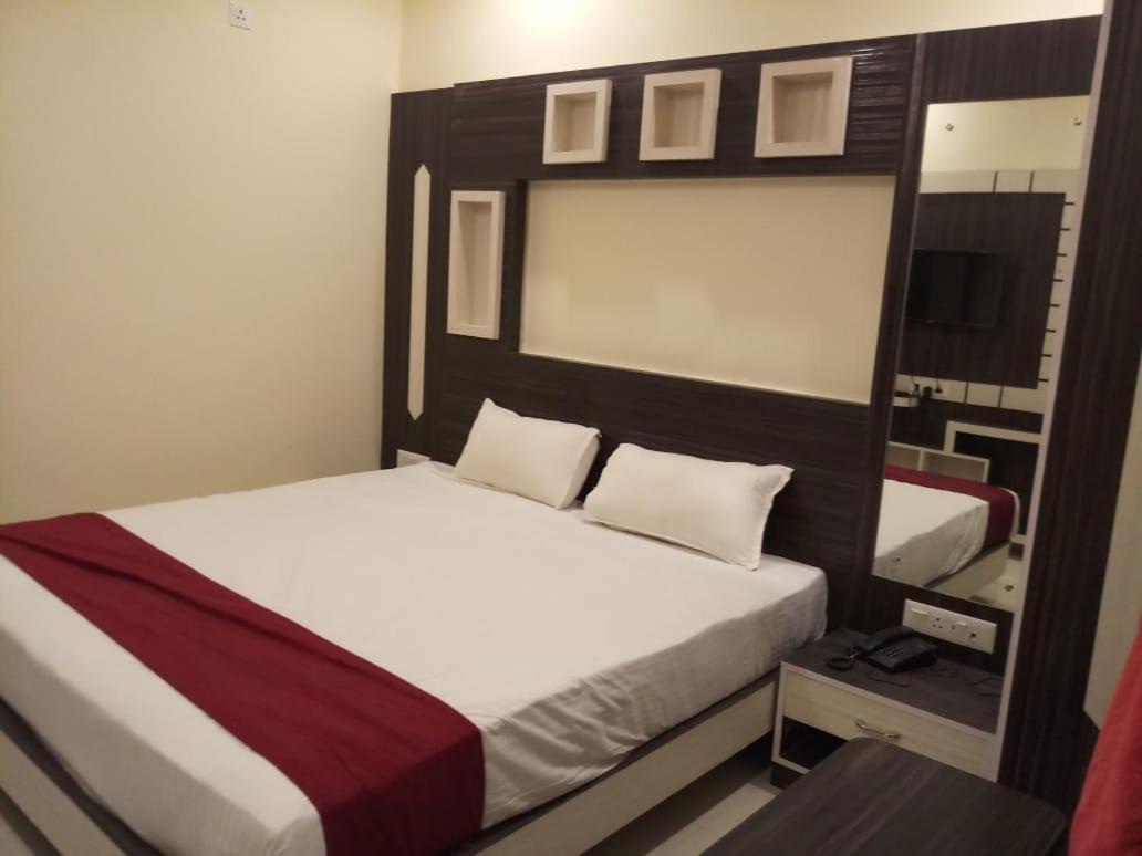 Hotel R K Residency Muzaffarpur Bagian luar foto