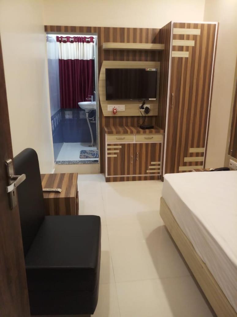 Hotel R K Residency Muzaffarpur Bagian luar foto