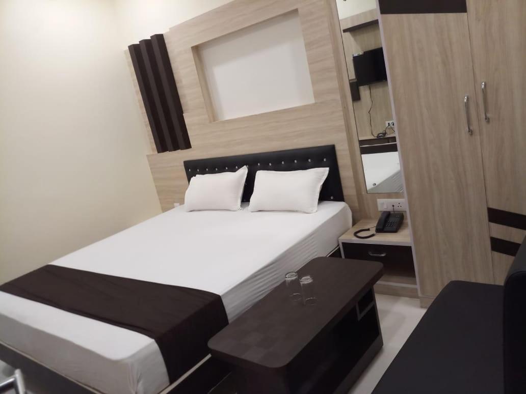 Hotel R K Residency Muzaffarpur Bagian luar foto