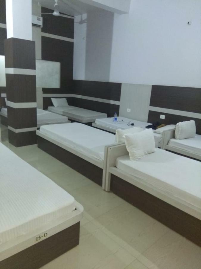 Hotel R K Residency Muzaffarpur Bagian luar foto
